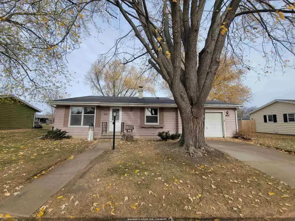 216 CENTER STREET, North Fond Du Lac, WI 54937