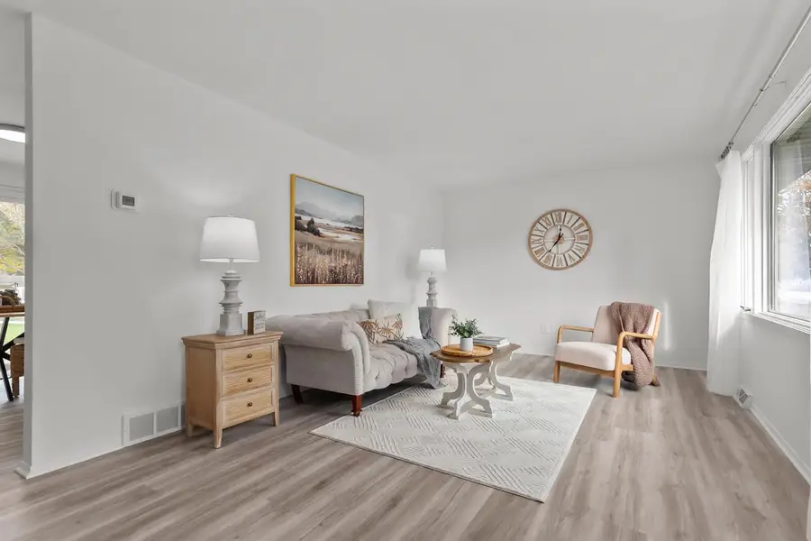 905 BAUMAN STREET, Oshkosh, WI 54902 - Image #3