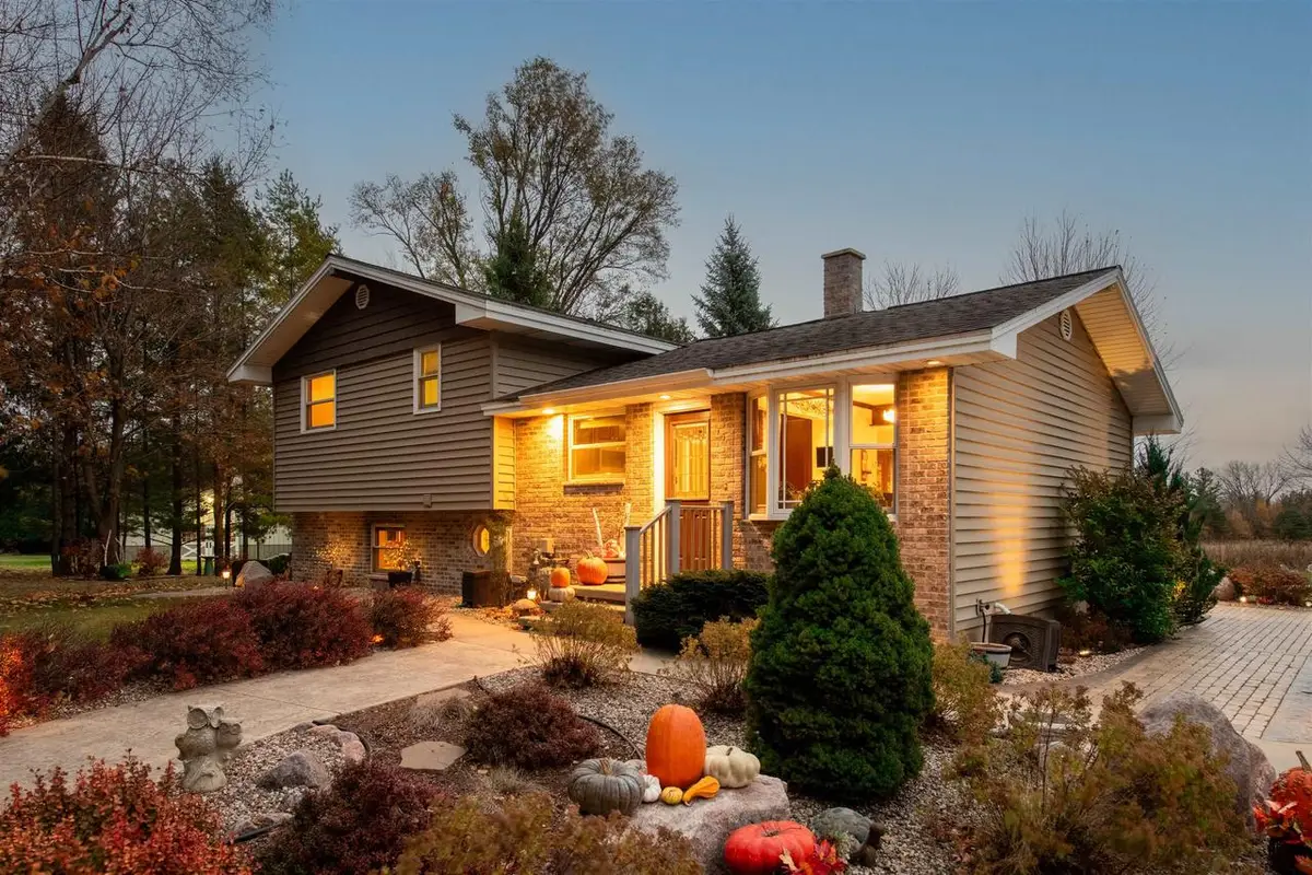 N700 S P-3 LANE, Menominee, MI 49858 - Image #1