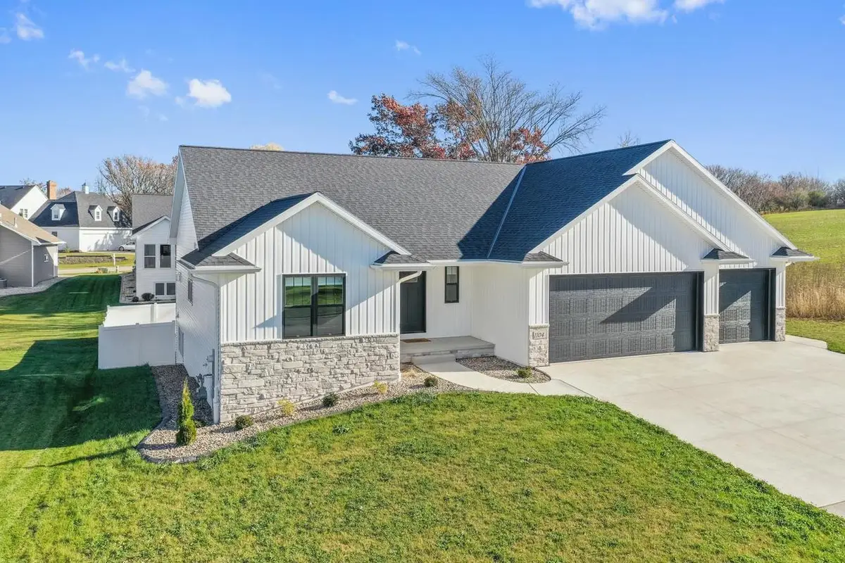 1104 BAY MIST DRIVE, Green Bay, WI 54311 - Image #1