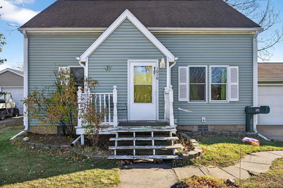 1016 S WASHINGTON STREET, Shawano, WI 54166 - Image #2