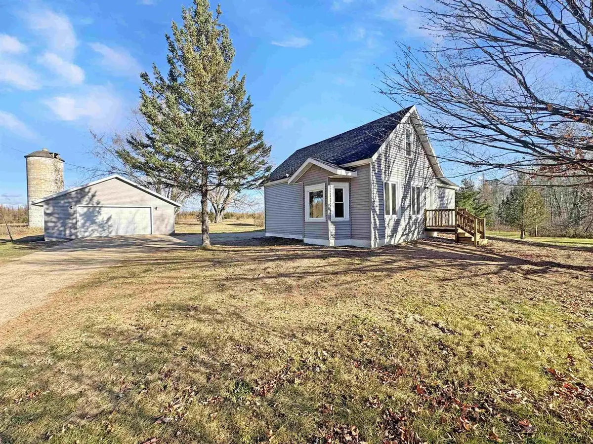 W4254 COUNTY ROAD G, Porterfield, WI 54159 - Image #1