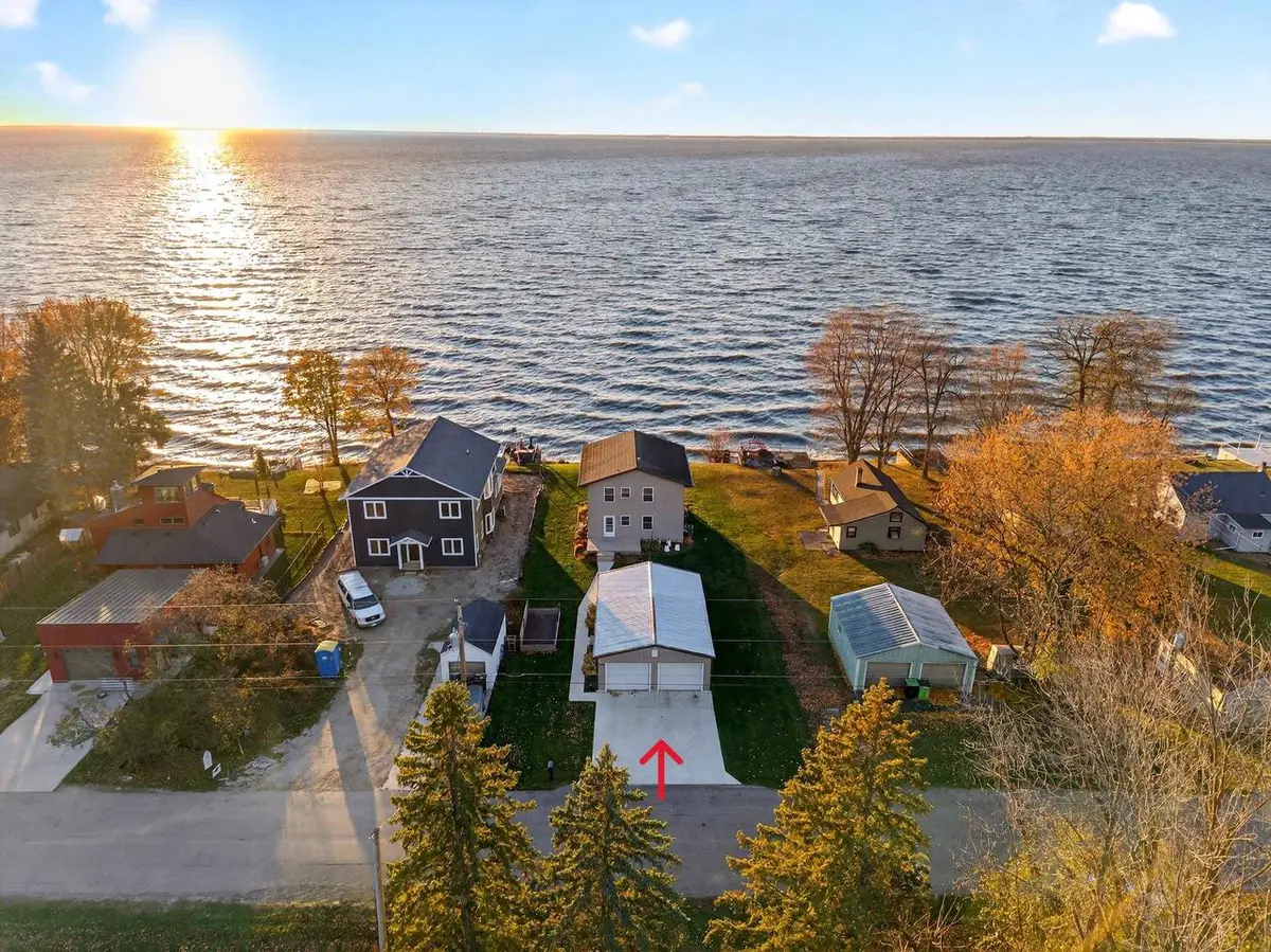 N5733 ROCKLAND BEACH ROAD, Hilbert, WI 54129 - Image #1