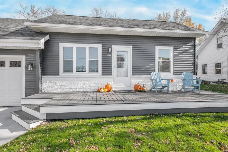 303 S 1ST AVENUE, Winneconne, WI 54986 - Image #3