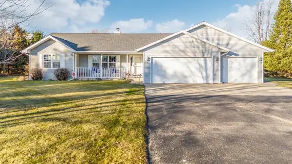 7538 S CHASE ROAD, Pulaski, WI 54162