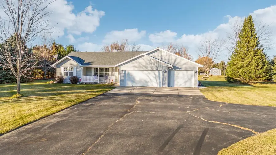 7538 S CHASE ROAD, Pulaski, WI 54162 - Image #3