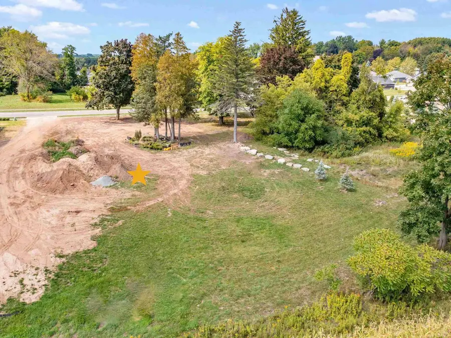 682 LINCOLN, Green Bay, WI 54313 - Image #3