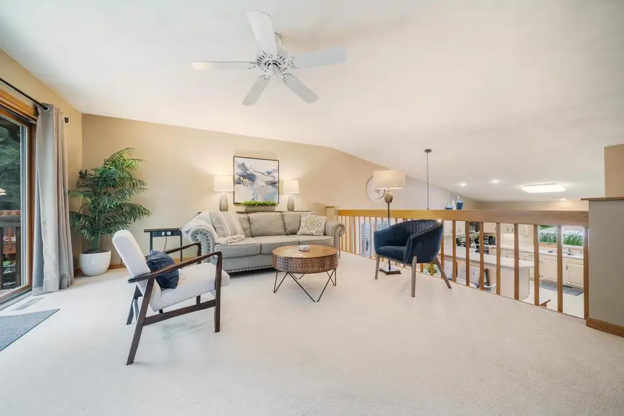 2119 CLOUDVIEW COURT, Appleton, WI 54914 - Image #2