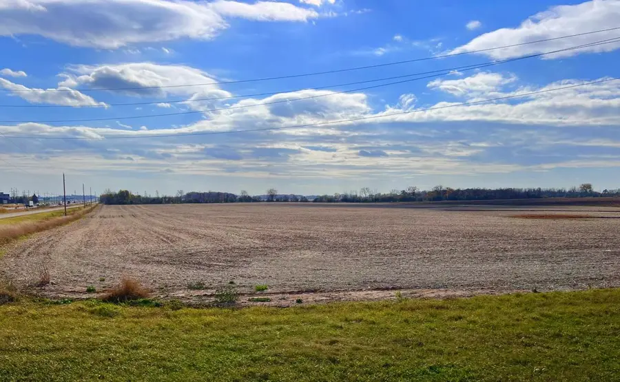 PLANEVIEW DRIVE, Oshkosh, WI 54904 - Image #3