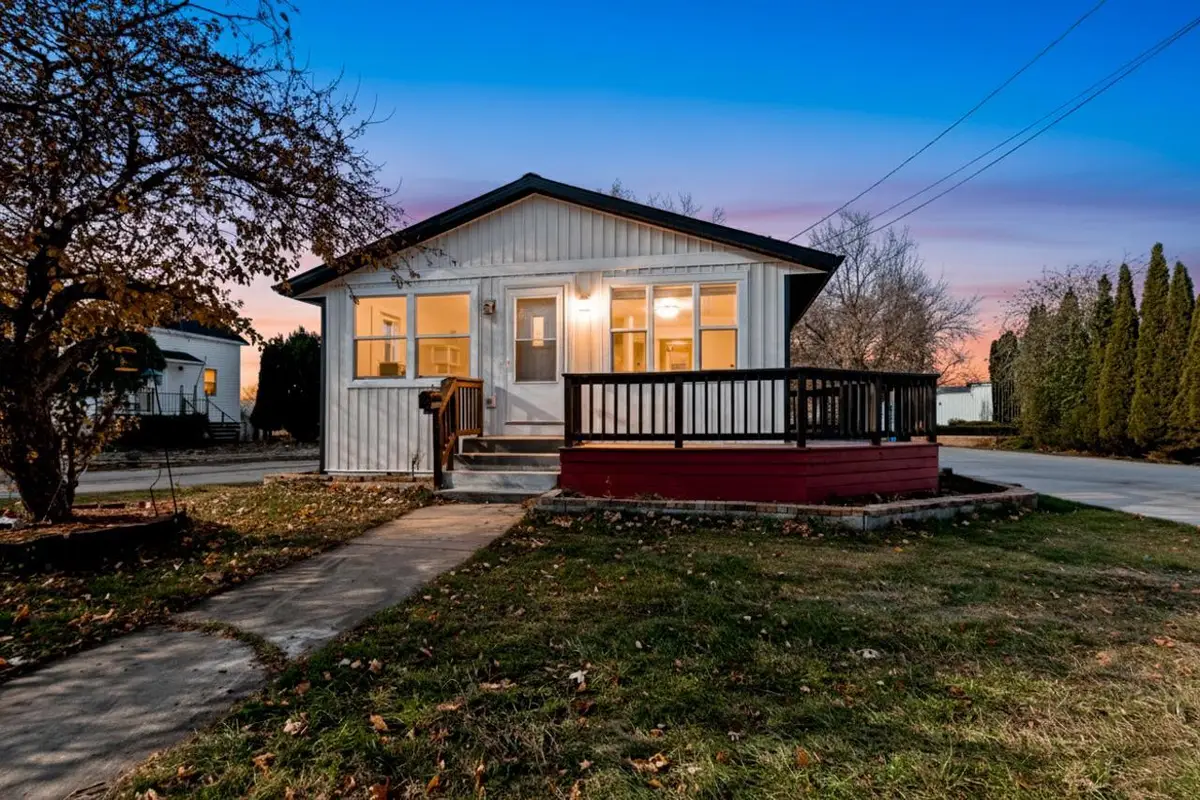 846 BELLEVUE STREET, Green Bay, WI 54302 - Image #1