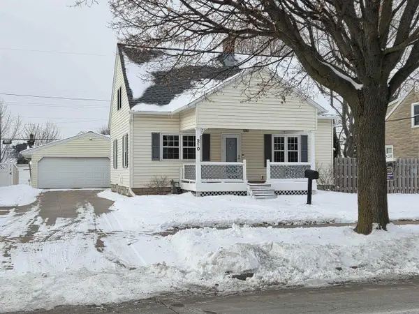 210 S JOHN STREET, Kimberly, WI 54136