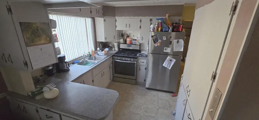 2015 25TH STREET, Two Rivers, WI 54241 - Image #3