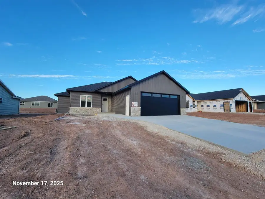 2030 WHITE DOVE LANE, Kaukauna, WI 54130 - Image #2