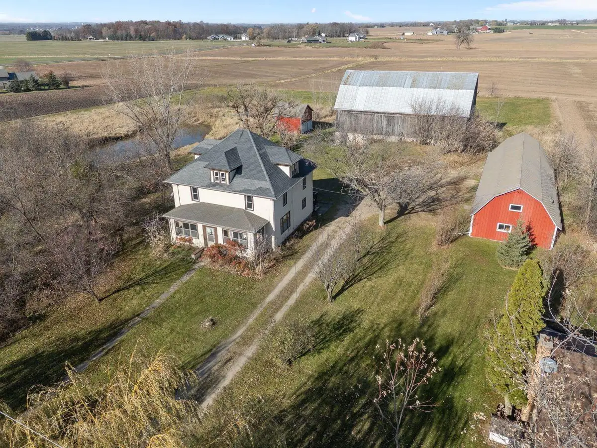 W3240 DUNDAS ROAD, Kaukauna, WI 54130 - Image #1