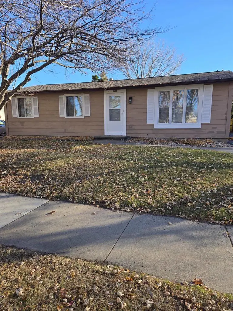 2430 MINERVA STREET, Oshkosh, WI 54901 - Image #1