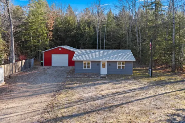 N8658 MAPLE BEACH ROAD, Wausaukee, WI 54177