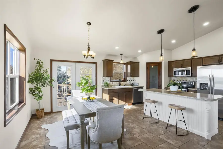 2290 LADYBIRD DRIVE, Neenah, WI 54956 - Image #3