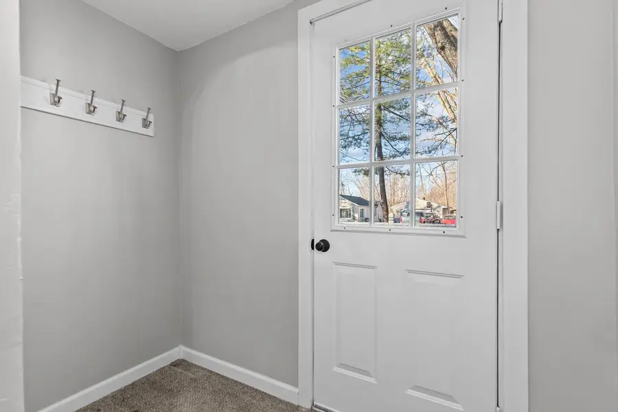 326 WEST STREET, New London, WI 54961 - Image #2