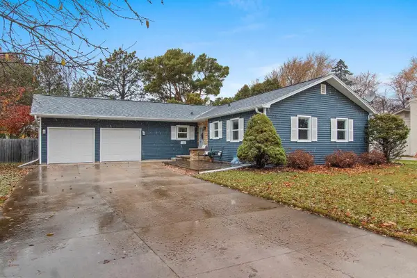 1719 S PERKINS STREET, Appleton, WI 54914