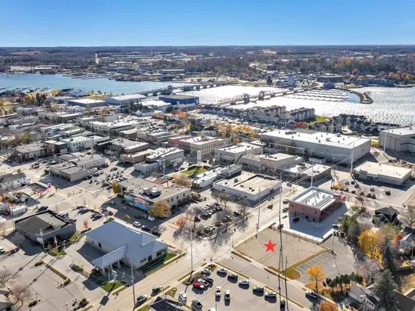 368 JEFFERSON STREET, Sturgeon Bay, WI 54235