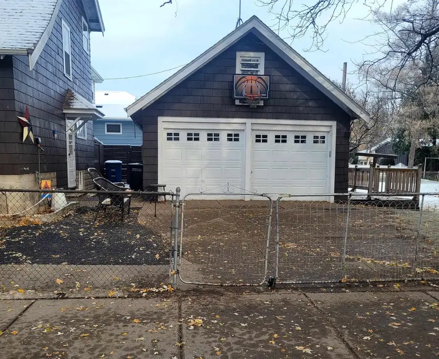 924 GRAND STREET, Oshkosh, WI 54901 - Image #3