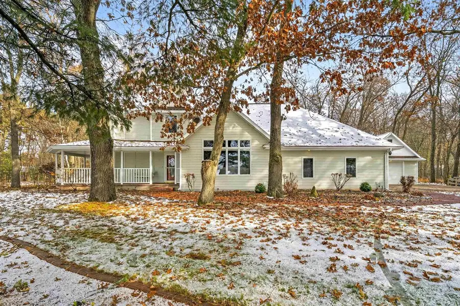 N3560 OAKWOOD, New London, WI 54961 - Image #2