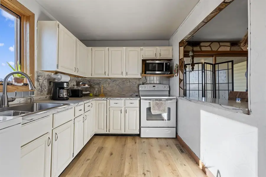 330 MILL STREET, Manawa, WI 54949 - Image #3