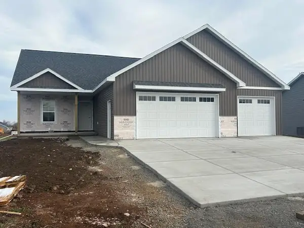 8388 ST NORBERT DRIVE, Neenah, WI 54956