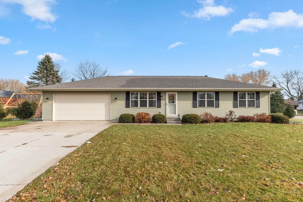 1502 NORTHRIDGE DRIVE, New London, WI 54961 - Image #1