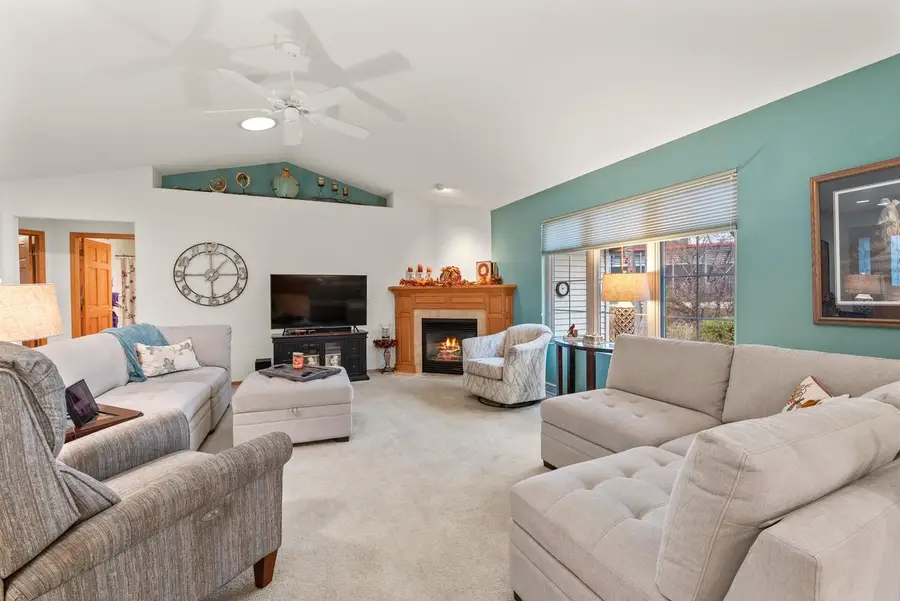 100 SCHUBERT LANE, Fond Du Lac, WI 54935 - Image #3