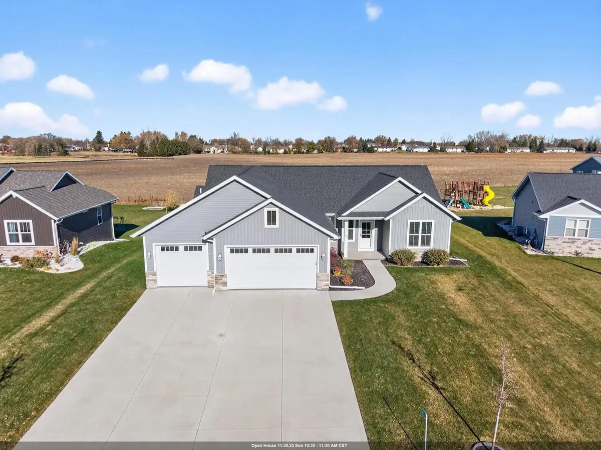W6776 WILMINGTON LANE, Greenville, WI 54942 - Image #1
