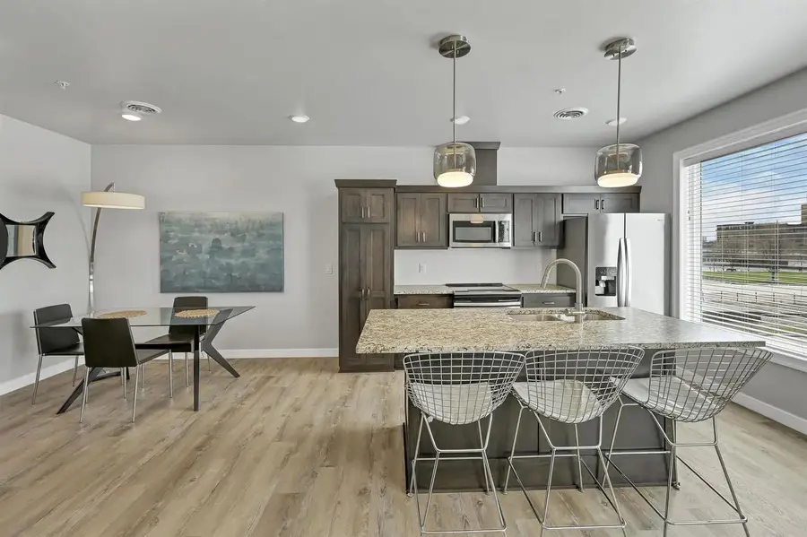 400 DONALD DRIVER WAY, Green Bay, WI 54303 - Image #3