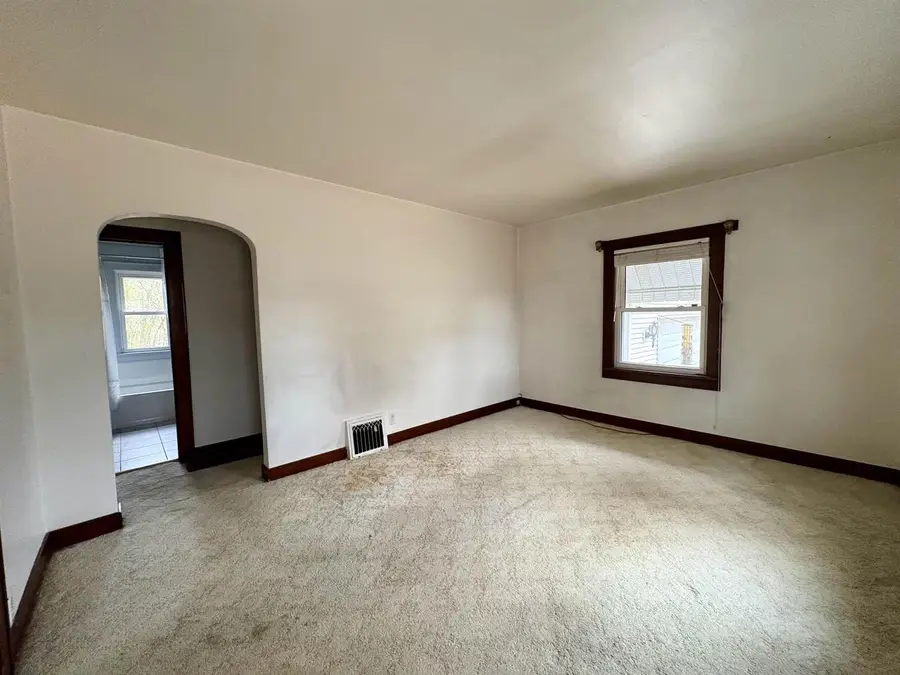 861 5TH STREET, Green Bay, WI 54304 - Image #2