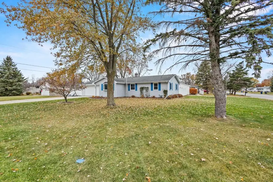 2120 E RIVER DRIVE, Green Bay, WI 54301 - Image #3