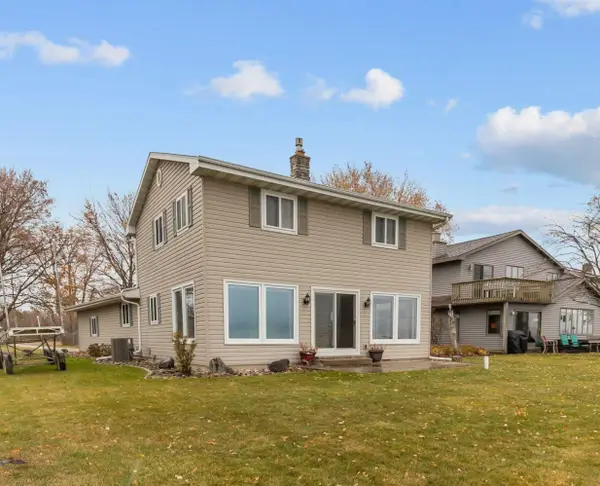 W7199 FIRELANE 2 LANE, Menasha, WI 54942