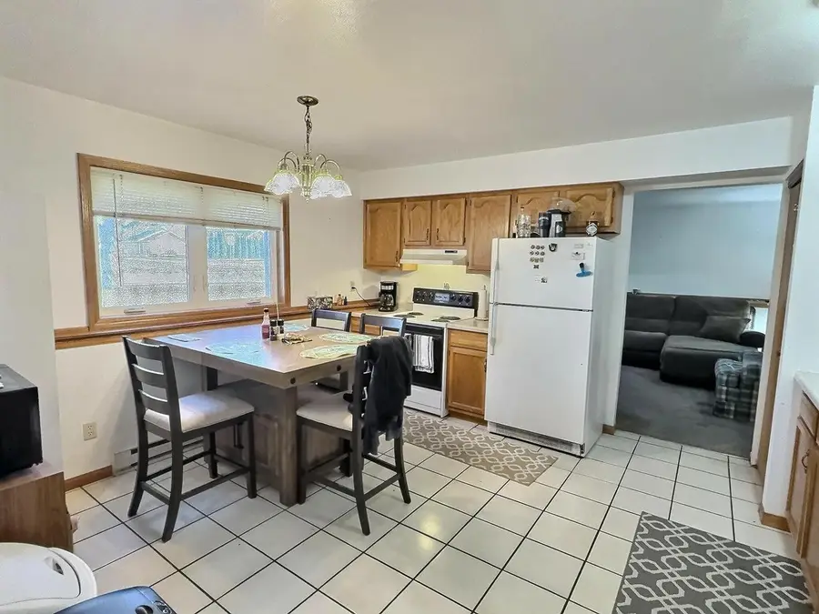 273 WINTERGREEN DRIVE, Omro, WI 54963 - Image #3