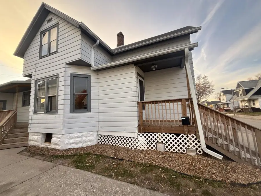 809 CORA STREET, Green Bay, WI 54303 - Image #2