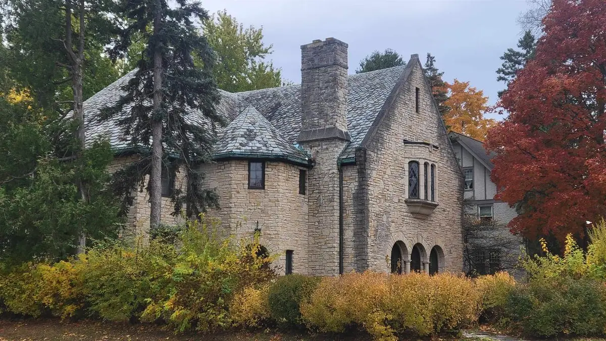 1101 S MONROE AVENUE, Green Bay, WI 54301 - Image #1