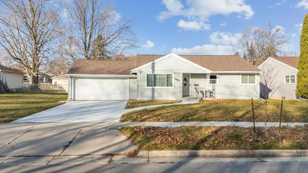 818 W MARQUETTE STREET, Appleton, WI 54914