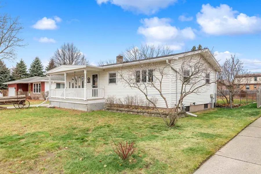 1520 DAGGETT STREET, Marinette, WI 54143 - Image #2