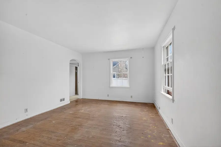 935 ROSCOE STREET, Green Bay, WI 54304 - Image #3