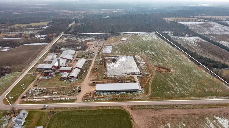 N5271 MADDEN ROAD, New London, WI 54961 - Image #3