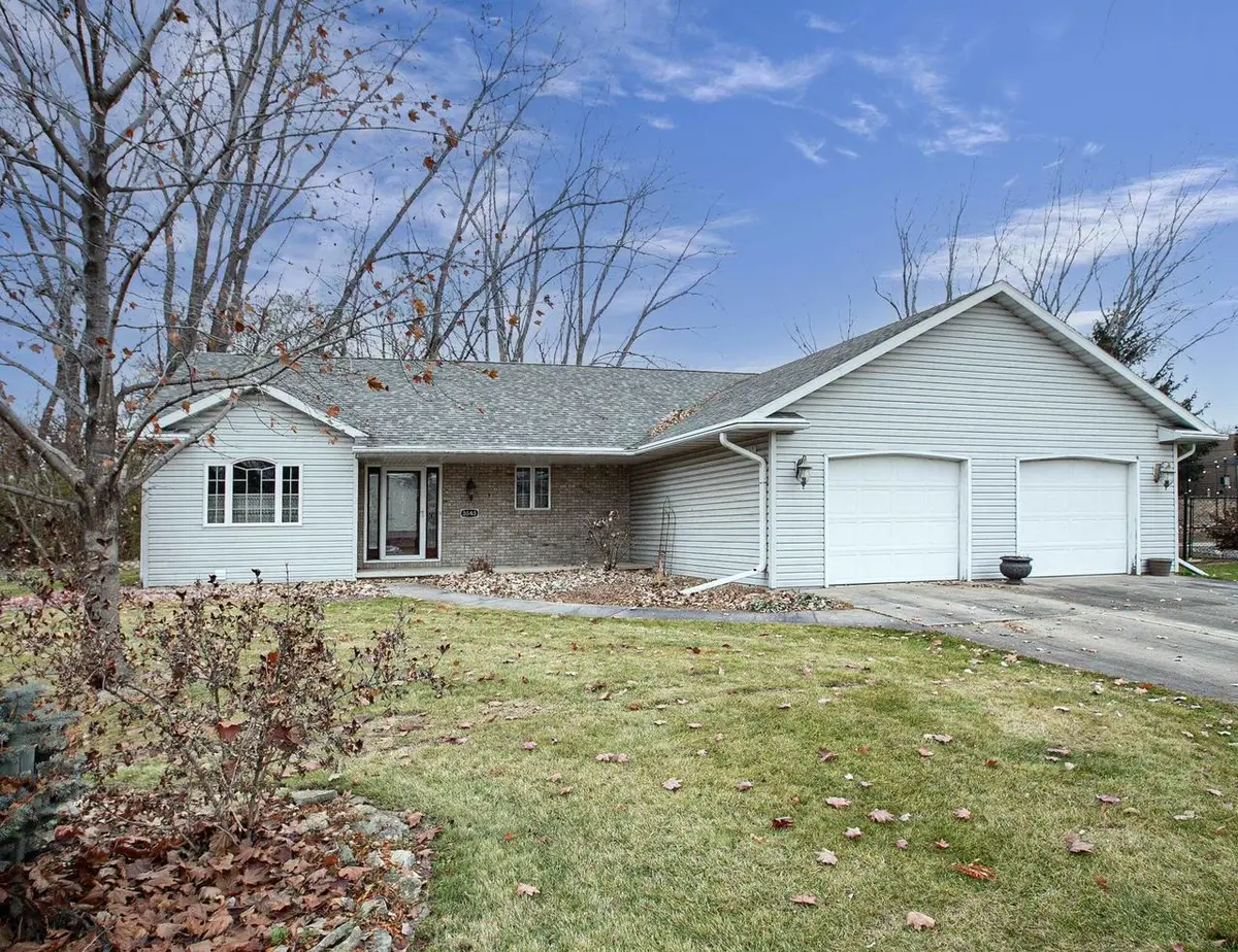 3543 N WELLINGTON DRIVE, Appleton, WI 54911 - Image #1
