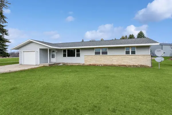 721 N CTH J, Reedsville, WI 54230