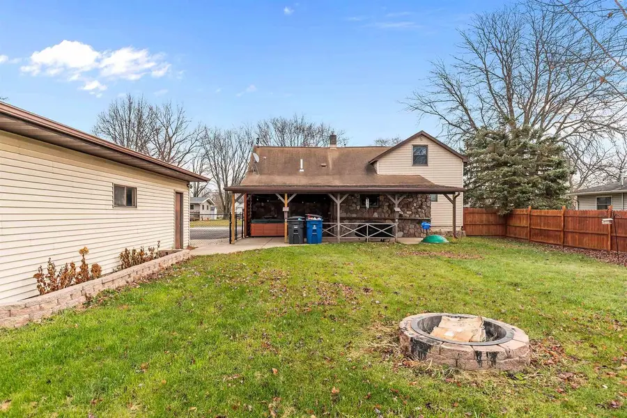 433 SPRUCE STREET, Omro, WI 54963 - Image #2