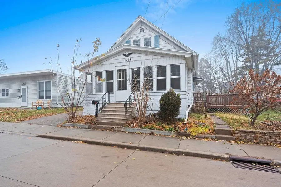 1318 BABBITZ AVENUE, Oshkosh, WI 54901 - Image #3