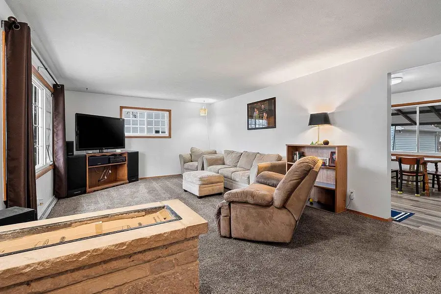 925 W LINDBERGH STREET, Appleton, WI 54914 - Image #3