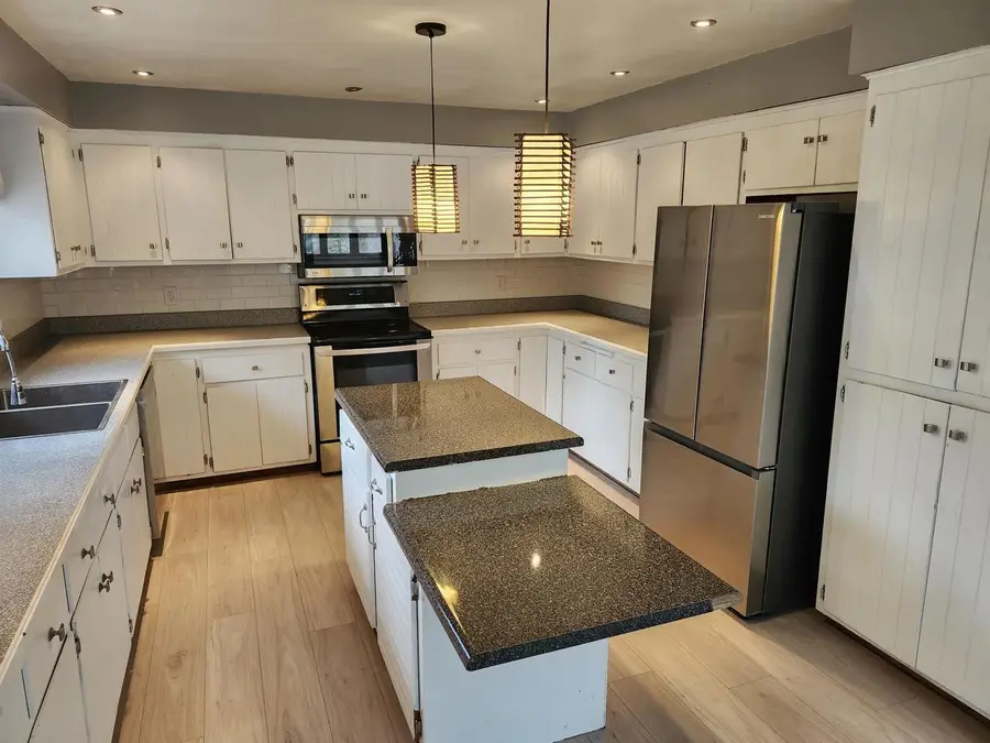 N9148 SANDY LAKE ROAD, Neshkoro, WI 54960 - Image #2