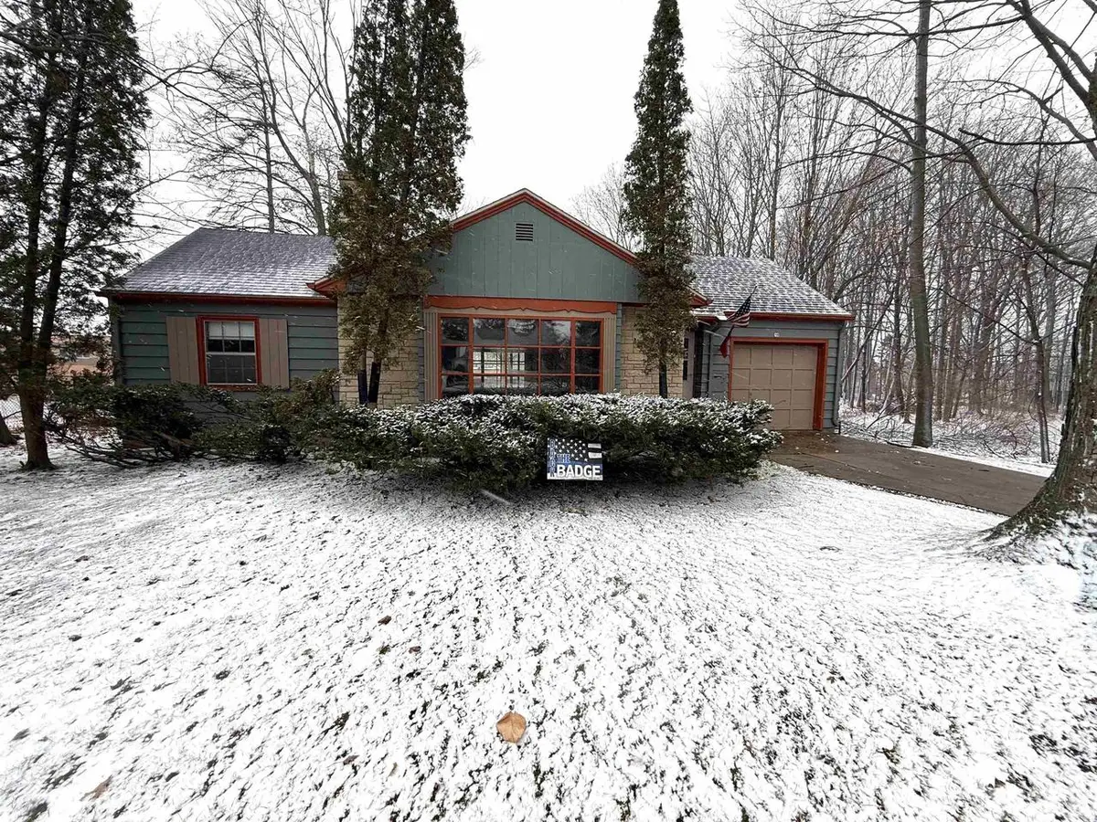 18 20TH STREET, Clintonville, WI 54929 - Image #1