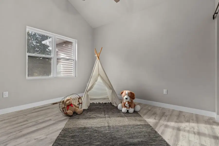 5358 PENNSYLVANIA AVENUE, Appleton, WI 54914 - Image #3